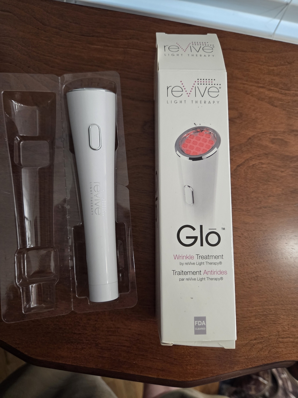 Glo White Wrinkle Treatment Light Therapy Device